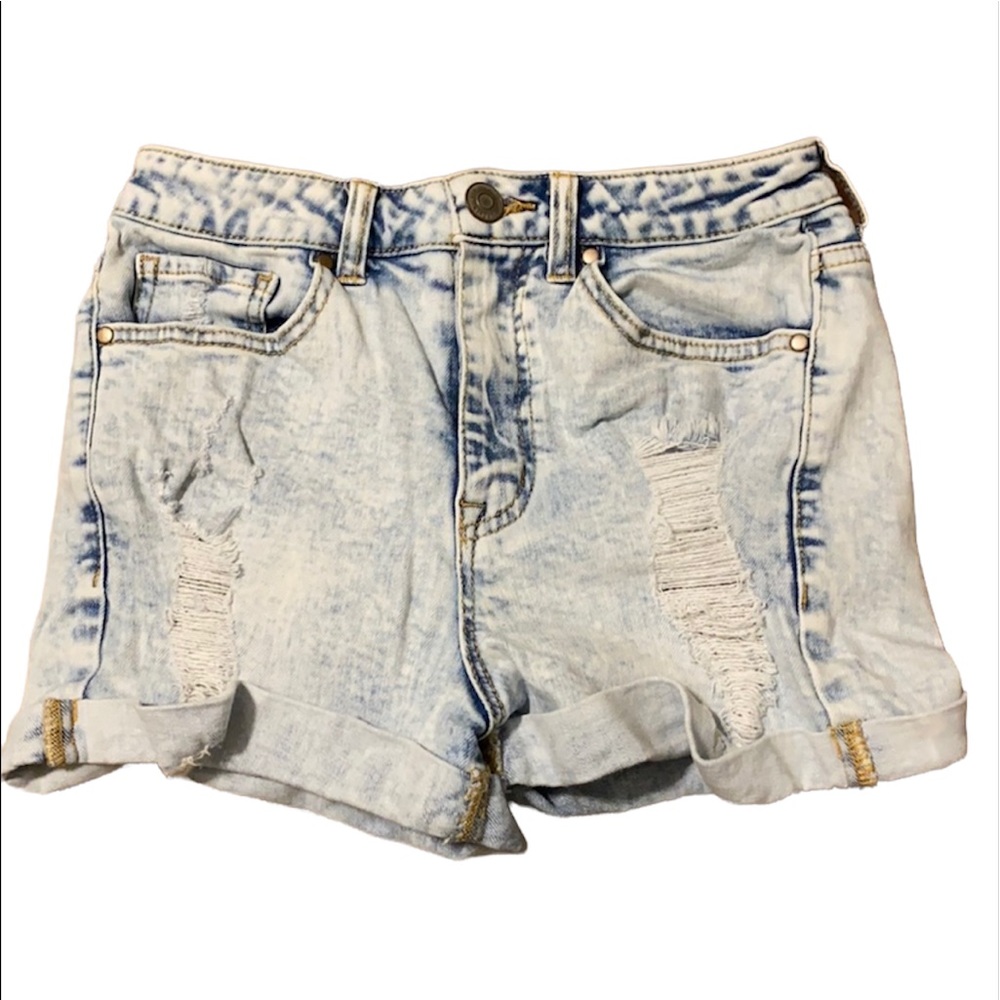 FOREVER 21 distressed denim acid wash shorts